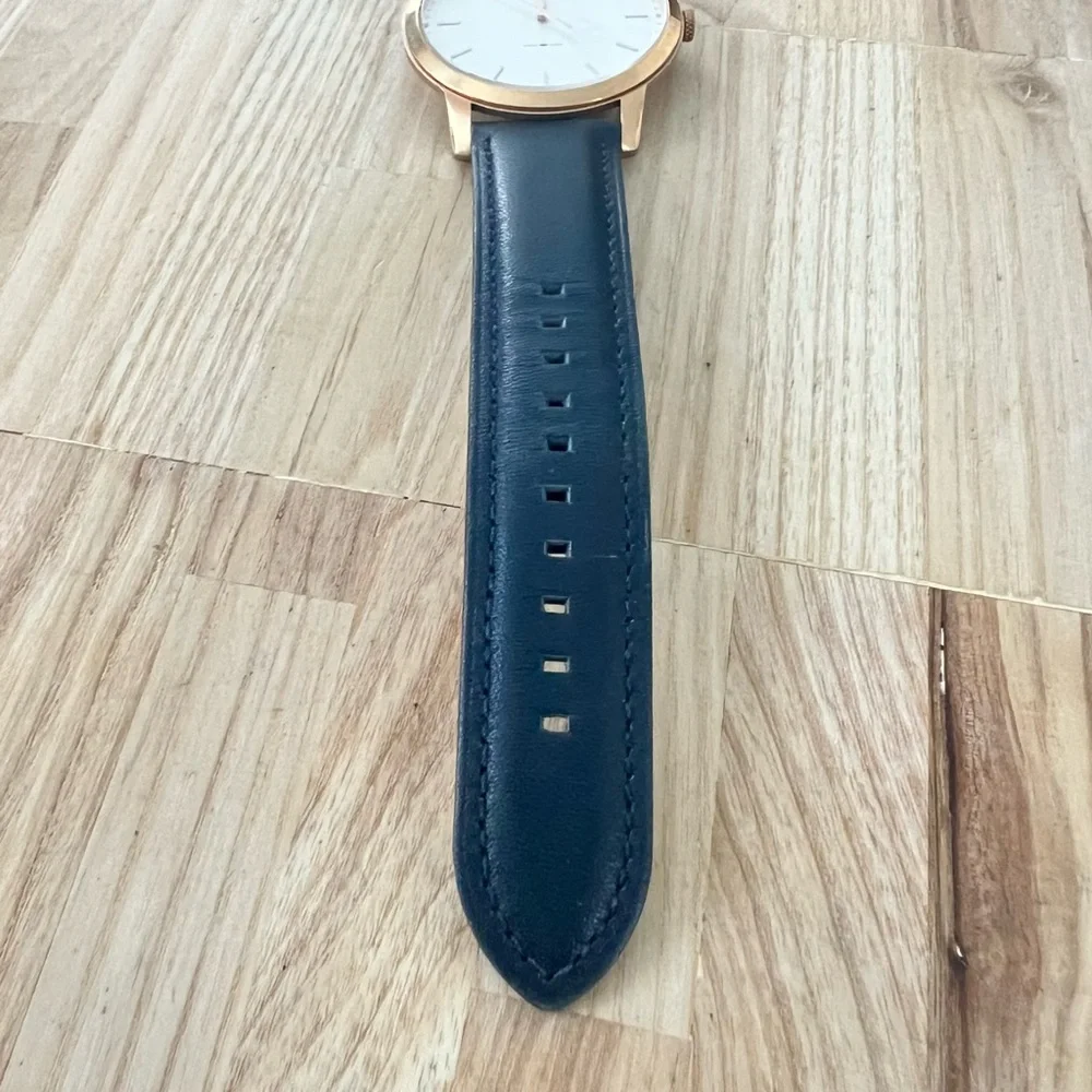 Fossil mens minimalist rose gold tone blue leather dress watch NEW BATTERY